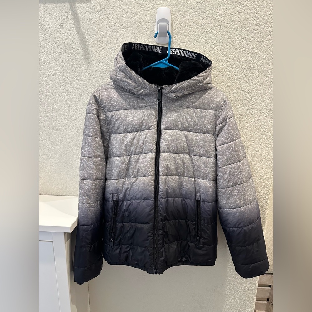 Abercrombie & Fitch Kids Gray and Black Puffer Jacket -Super soft and warm!!!